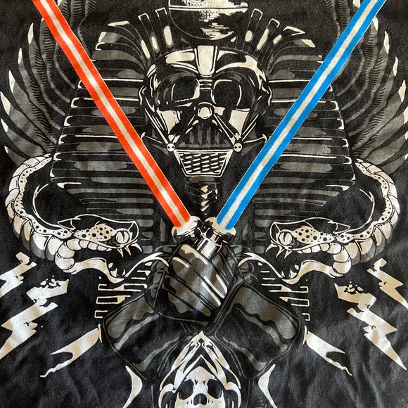 Darth Vader Egyptian Pharaoh Lightsaber T Shirt - Picture 3 of 3